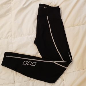 Lorna Jane Premium active pants size S